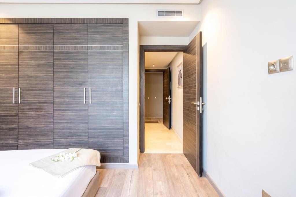 Апартаменты #56 Maarif Racine Urban Massira Near Twin Center Касабланка Экстерьер фото