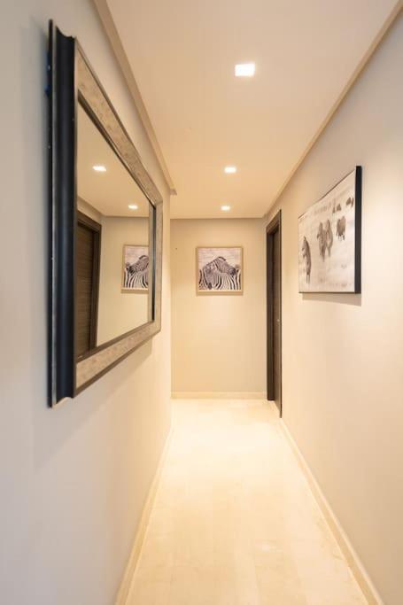 Апартаменты #56 Maarif Racine Urban Massira Near Twin Center Касабланка Экстерьер фото