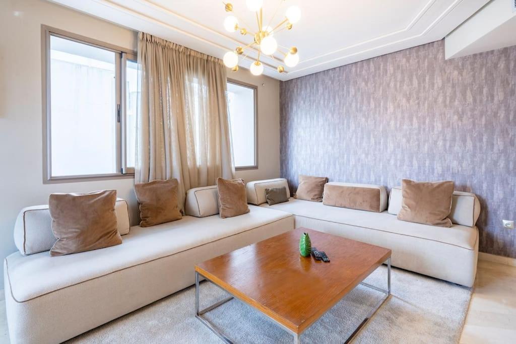 Апартаменты #56 Maarif Racine Urban Massira Near Twin Center Касабланка Экстерьер фото